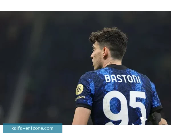 国米球迷齐聚为巴斯托尼加油昂首挺胸声援永不孤单